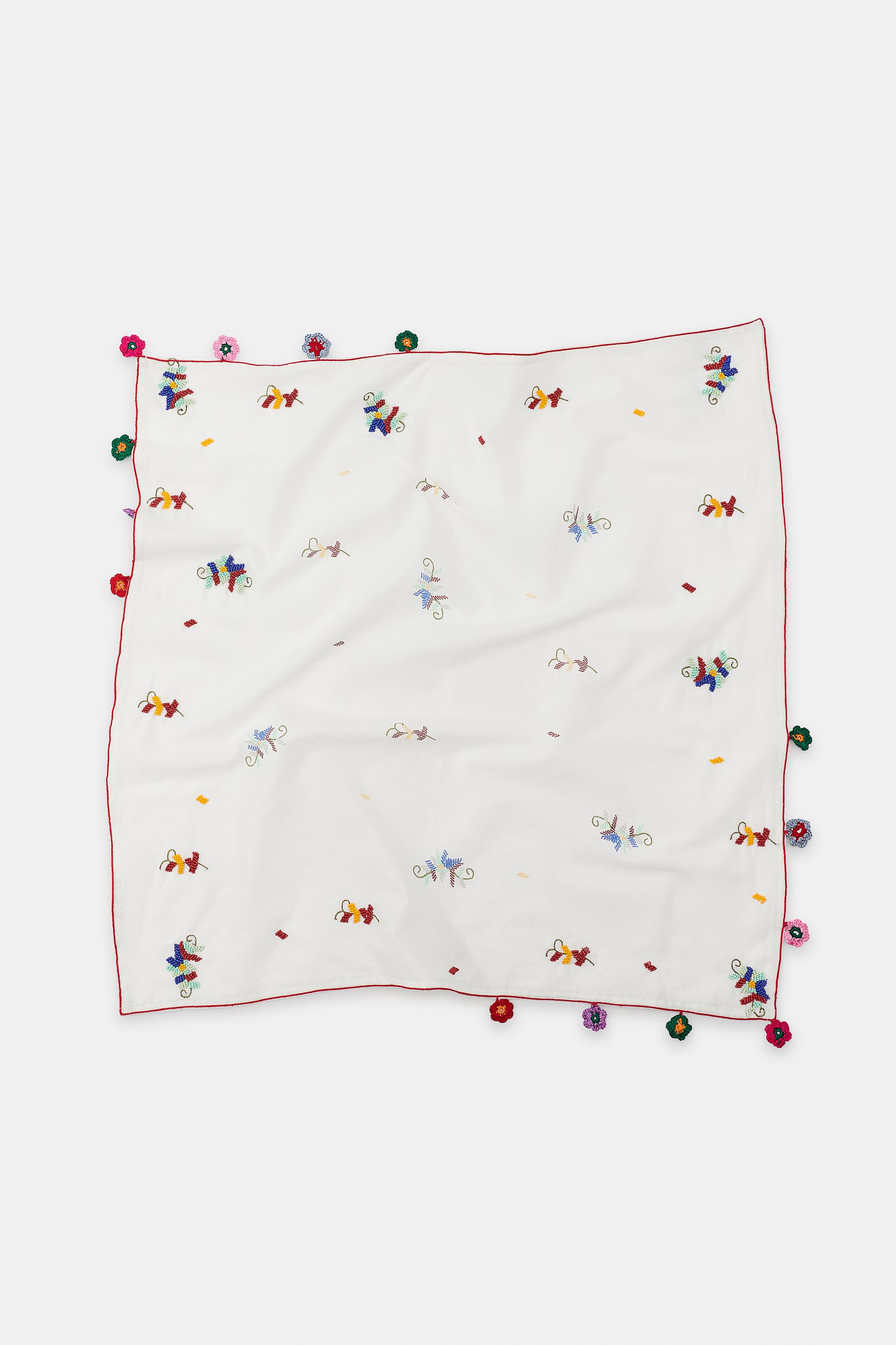 FOULARD FLEURS CROCHET FANTAISIE